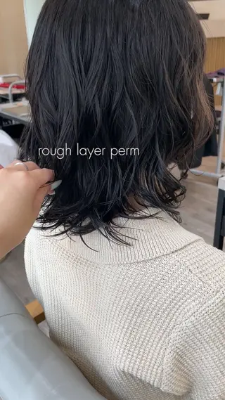 ミディアム パーマ 抜け感ボブ×パーマ |kazaneのヘアスタイル