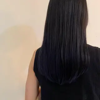 ロング カラー ヘアアレンジ キッズ Lisa 海外風スパイラルのヘアスタイル
