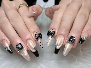 ネイル Eli Muse 新宿ネイルのネイルデザイン