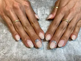 ネイル 佐藤 悠子のネイルデザイン