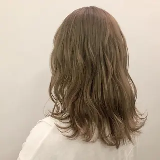 セミロング カラー メンズ レイヤー ウルフ 弓木啓輔のヘアスタイル