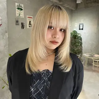 セミロング カラー Kanna /doorwhiteのヘアスタイル