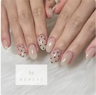 ネイル REBEST南森町 nail🪽のネイルデザイン