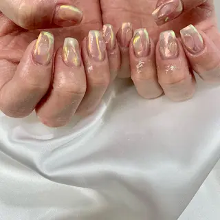 ネイル new me"のネイルデザイン