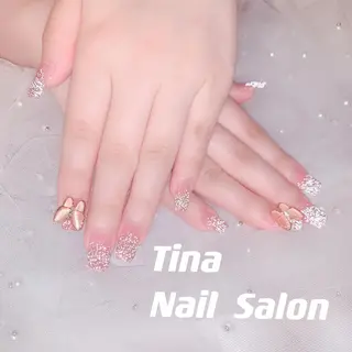 ネイル Tinaネイル 難波のネイルデザイン