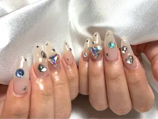 セミロング Nailsalon Puttiのネイルデザイン