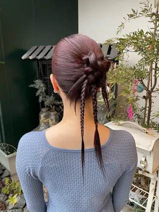 セミロング ヘアアレンジ 山下 襟華のヘアスタイル