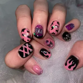 ネイル もも 🍑のネイルデザイン