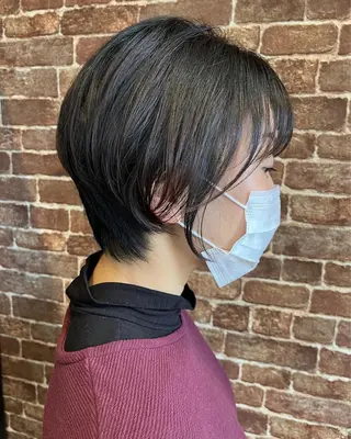 ショート カラー パーマ ヘアアレンジ メンズ キッズ ネイル マツエク・マツパ アイブロウ 久木原 ゆりのヘアスタイル
