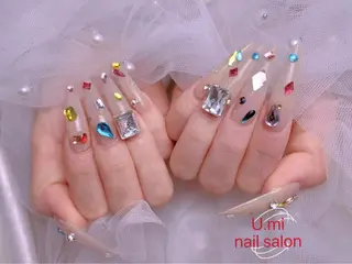 ネイル UMI ネイルサロン新宿🎀のネイルデザイン
