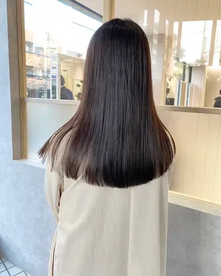 ロング outil mireiのヘアスタイル
