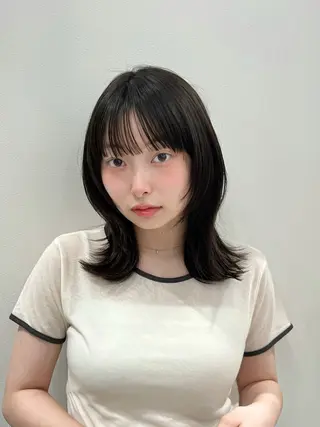 ミディアム 縮毛矯正 / 透明感カラー首藤大翔のヘアスタイル
