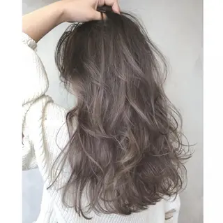 ロング パーマ ヘアアレンジ カラー ITbyALBUM 八王子店のヘアスタイル