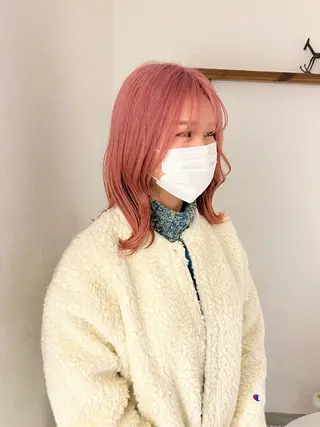 ミディアム Ravo 西村 優花のヘアスタイル