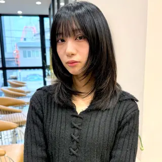 セミロング 艶ブリーチカラー✨ ボブレイヤーSakiのヘアスタイル