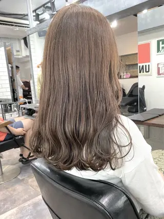 ミディアム カラー ボブとパーマの達人 /美容室難民の方是非のヘアスタイル