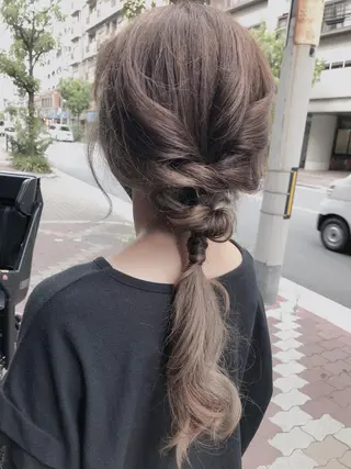 ヘアアレンジ nowhere ノーウェアのヘアスタイル