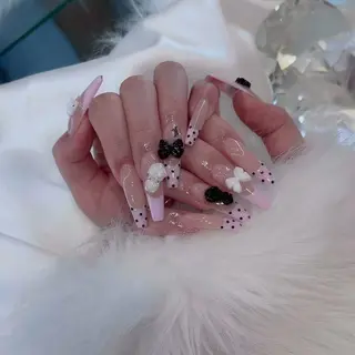 ネイル Luna Gladeのネイルデザイン
