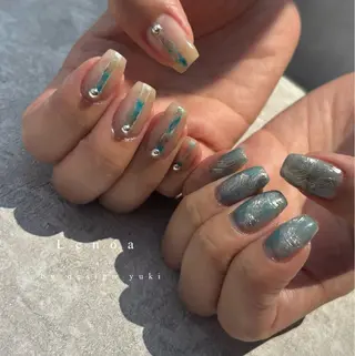 ネイル Tielu Yukiのネイルデザイン