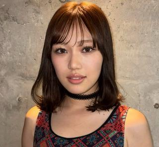 セミロング Cocona 🦤 /ブリーチ/デザインのヘアスタイル