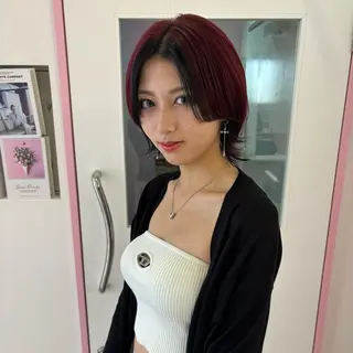 ショート カラー メイ ☪️のヘアスタイル