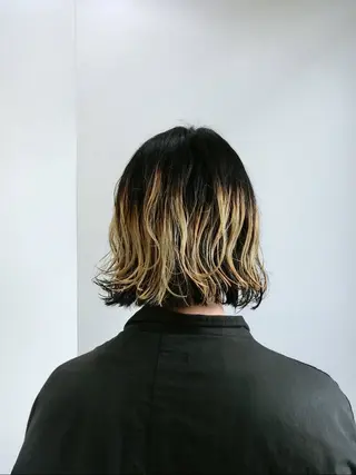 カラー メンズ 🧤高明度ハイトーン 🧤莉音のヘアスタイル