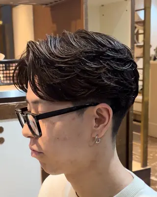 パーマ メンズ メンズ特化型美容師・ タカハシ ヒロヤのヘアスタイル