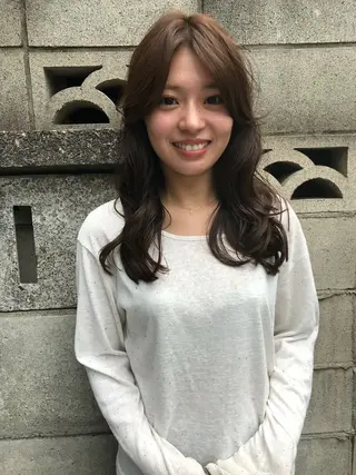 ミディアム カラー 赤み消しカラー/ ミントカラー/トモキのヘアスタイル