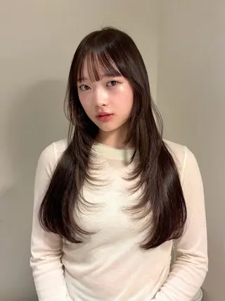 ミディアム カラー -みつま はるな-のヘアスタイル