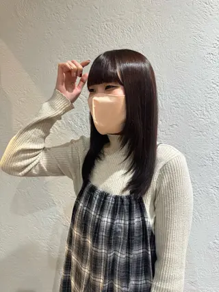 セミロング 山本 温菜のヘアスタイル