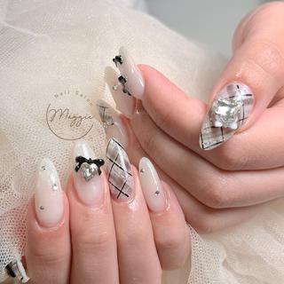 ネイル Maggie Nail🦩BiKiのネイルデザイン