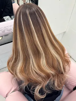 ロング Nene /Roverのヘアスタイル
