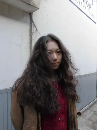 ロング カラー パーマ ヘアアレンジ レイヤーカット パーマ/髪質改善のヘアスタイル
