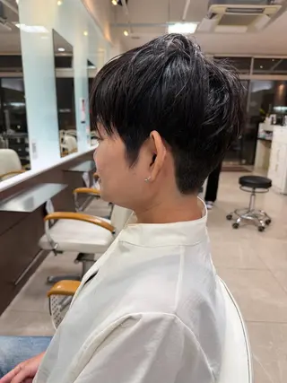 ショート moe  矯正 さらさらストレートのヘアスタイル