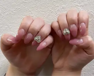 ネイル 🫧yua 🌸🫧のネイルデザイン