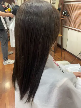 ロング カラー 浅岡 昭汰のヘアスタイル