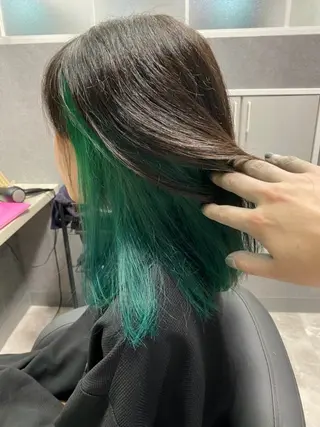カラー 加藤 碧唯のヘアスタイル