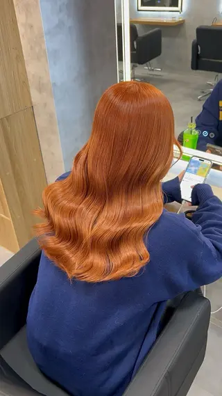 ロング カラー ヘアアレンジ ブリーチなしの達人 🌈KAITOのヘアスタイル