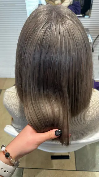 カラー 淡色┊︎ナチュラル 🧁奈那美🧁*.゜のヘアスタイル