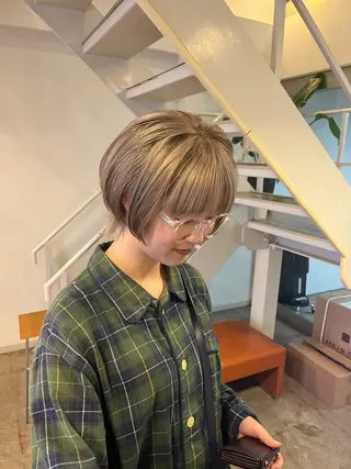 ショート カラー 村松 花笑のヘアスタイル