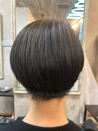 カラー メンズ 青柳 若奈のヘアスタイル