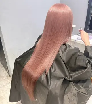 ロング カラー SAKURA🫧 ピンク/ミルクティーのヘアスタイル
