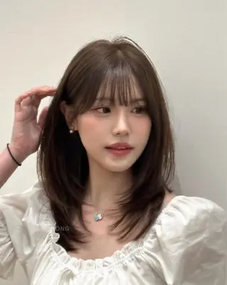 ミディアム 縮毛矯正・透明感 カラー💙acoのヘアスタイル