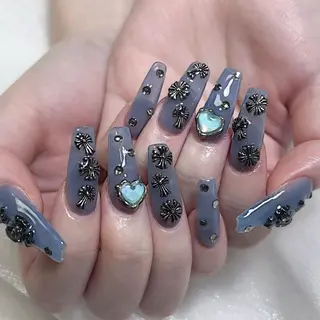 ネイル Nail salon 木にいるのネイルデザイン