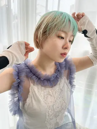 ショート ness/rina /透明感カラーのヘアスタイル