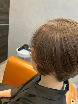ショート カラー 黒木 翔平のヘアスタイル