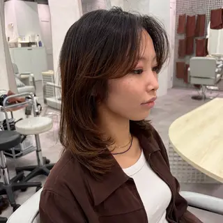 ミディアム 無料CUT 募集中🩷/横浜のヘアスタイル