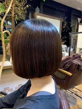 カラー ✨️美髪矯正×似合わ せ艶カラー✨藤田透のヘアスタイル