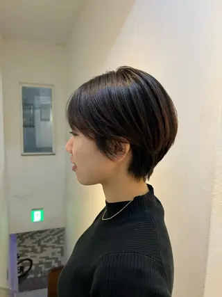ショート サカモト ナオミのヘアスタイル
