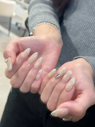 ネイル Julli NailStudioのネイルデザイン